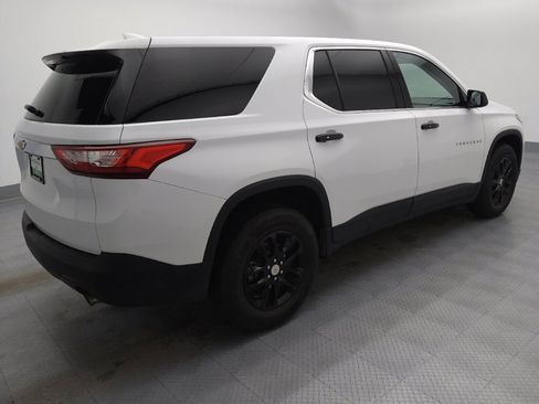 Used 2020 Chevrolet Traverse LS image 10