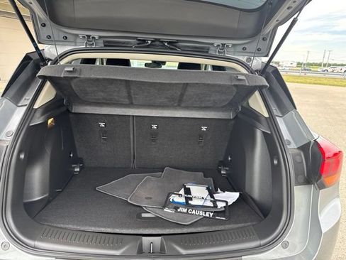 Used 2023 Buick Encore GX Select w/ Safety Package II FWD image 11