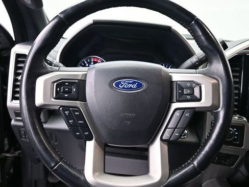 Used 2022 Ford F250 Lariat w/ Tremor Off-Road Package image 40