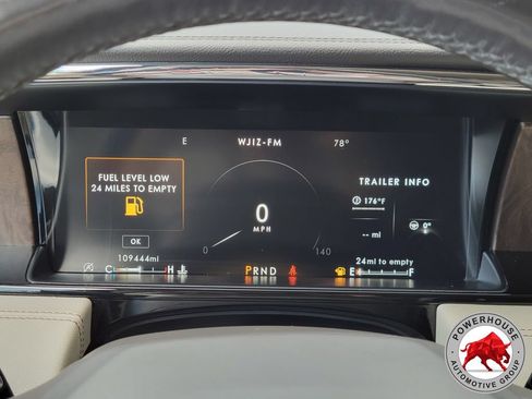 Used 2019 Lincoln Navigator Select RWD image 37
