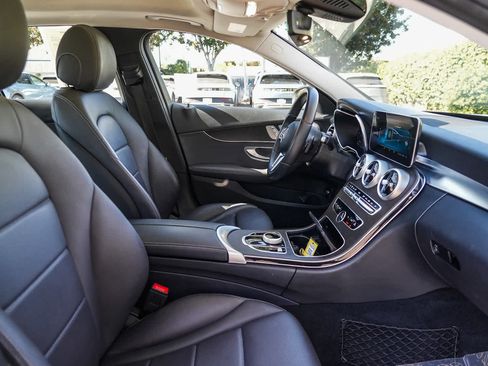 Used 2021 Mercedes-Benz C 300 Sedan image 17
