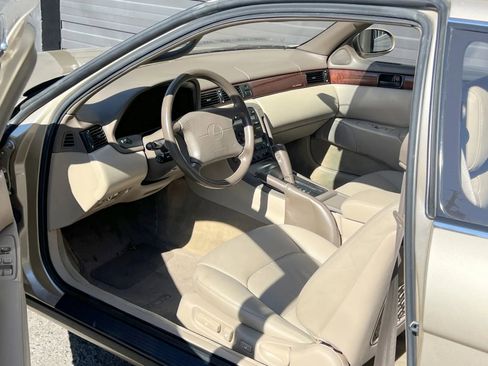 Used 1994 Lexus SC 400 Coupe RWD image 16