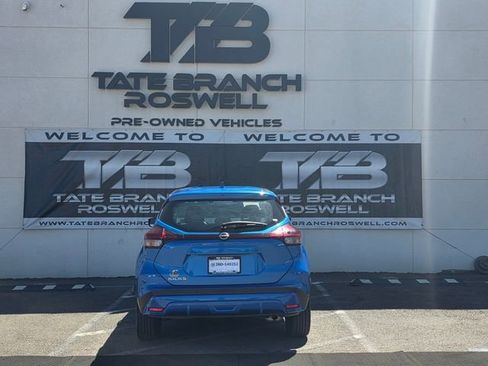 Used 2024 Nissan Kicks S FWD image 7