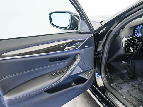 Certified 2023 BMW 530e 530e iPerformance w/ Premium Package image 26