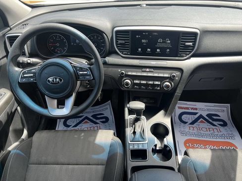 Used 2022 Kia Sportage LX image 10