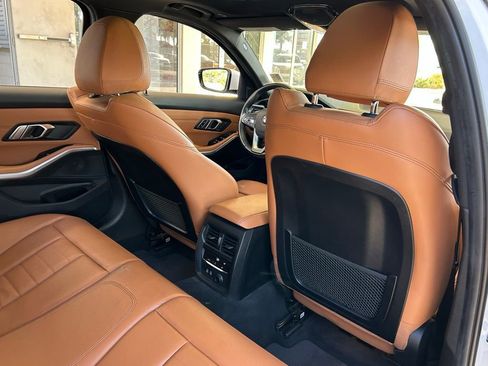 Used 2019 BMW 330i Sedan w/ Driving Assistance Package image 36