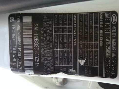 Used 2013 Land Rover LR2 image 49