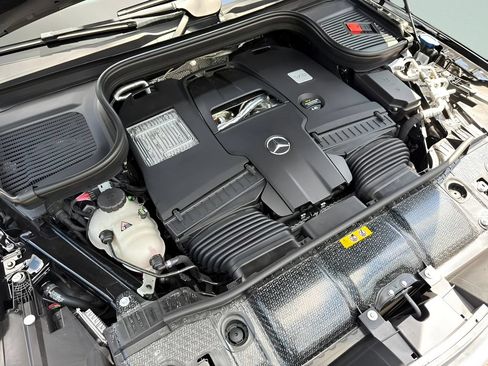 Used 2026 Mercedes-Benz GLS 580 4MATIC image 24