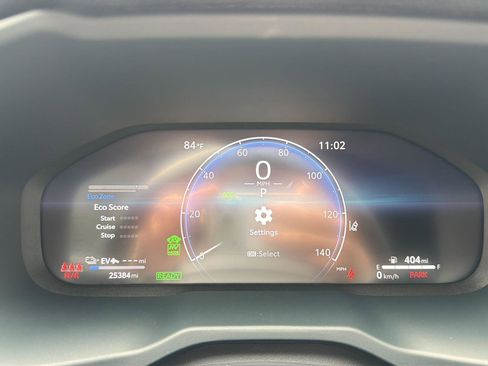 Used 2025 Toyota RAV4 XSE AWD/4WD image 26