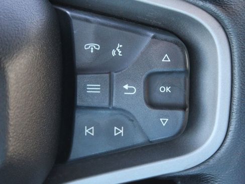 Used 2022 Ford Bronco Wildtrak image 28