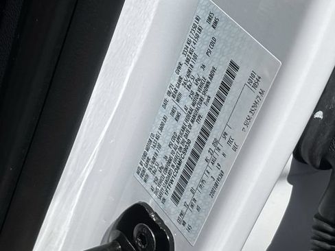 Used 2021 Ford F150 Lariat w/ Equipment Group 502A High RWD image 35