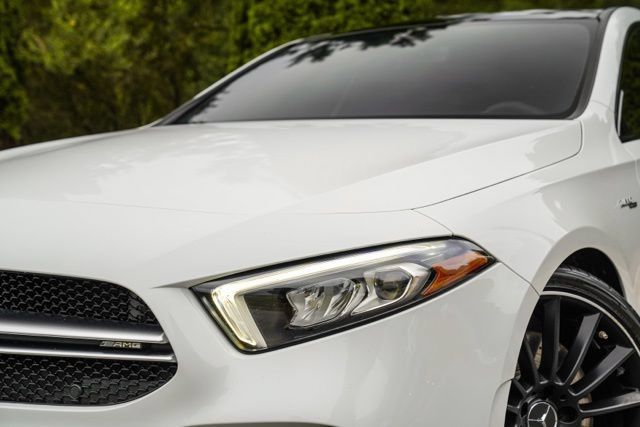 Used 2021 Mercedes-Benz A 35 AMG 4MATIC image 4