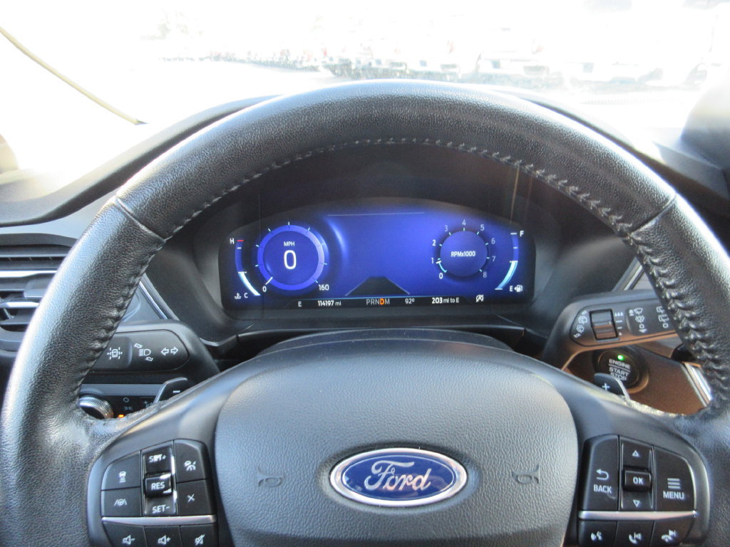 Used 2020 Ford Escape Titanium AWD/4WD image 29