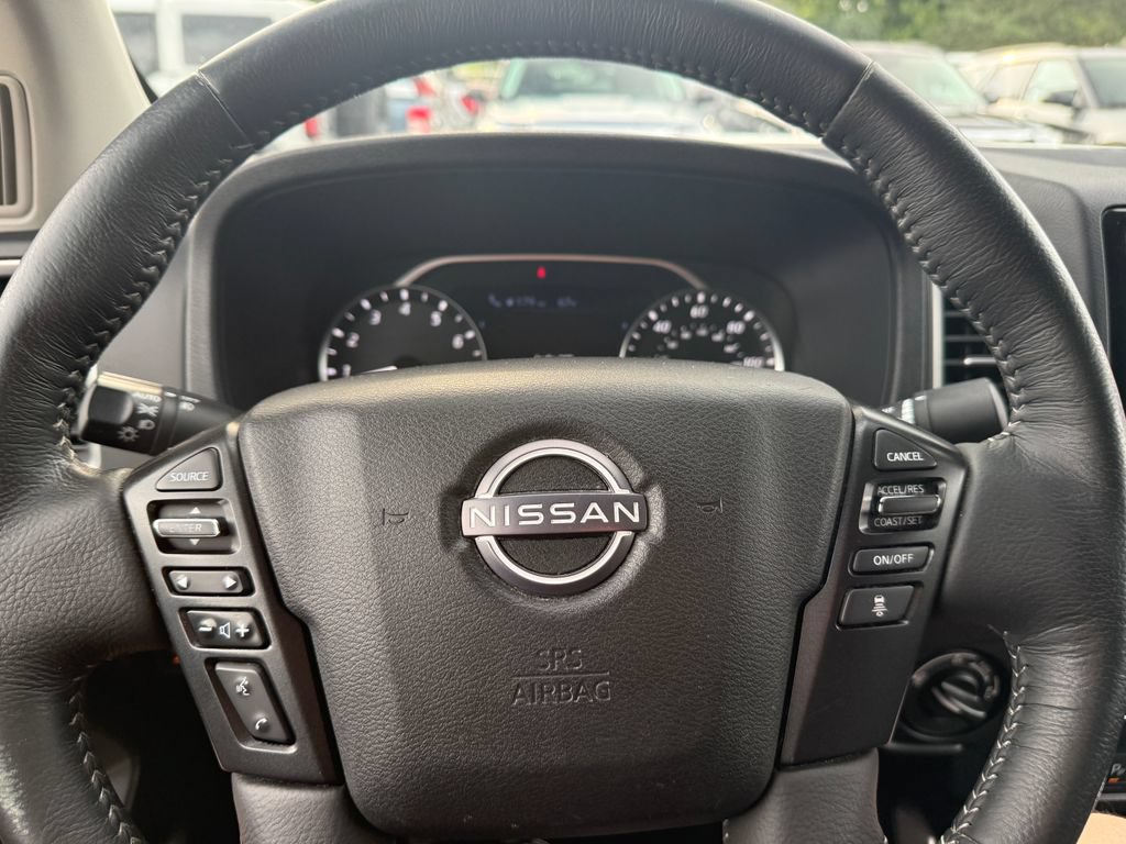 Used 2023 Nissan Frontier SV w/ SV Convenience Package AWD/4WD image 24