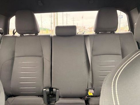 Used 2024 Toyota Tacoma TRD Off-Road image 24