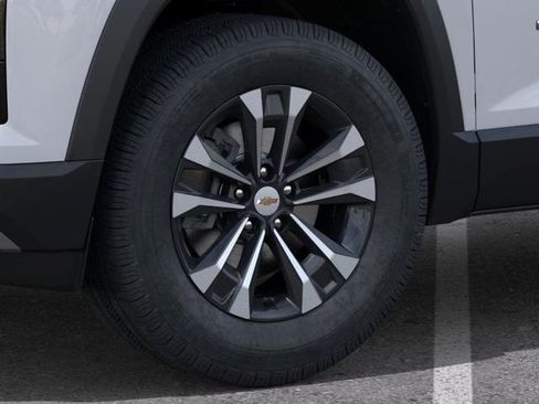New 2026 Chevrolet Equinox LT AWD/4WD image 9