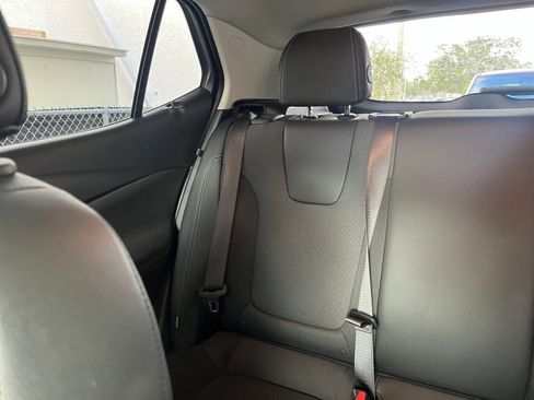 Used 2025 Buick Encore GX Preferred image 39