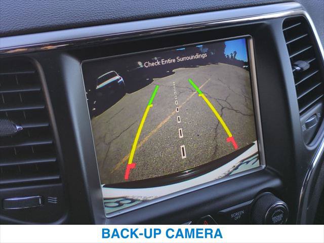 Used 2018 Jeep Grand Cherokee Altitude RWD image 19