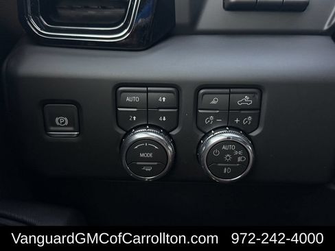 New 2026 GMC Sierra 2500 AT4X AWD/4WD image 19