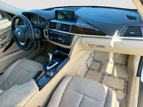 Used 2014 BMW 328i xDrive Sedan image 32