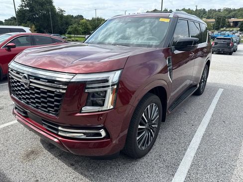 Used 2025 Nissan Armada Platinum Reserve AWD/4WD image 3