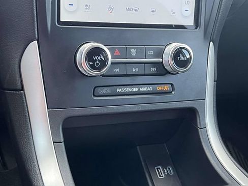 Certified 2023 Ford Edge SEL w/ Convenience Package AWD/4WD image 23