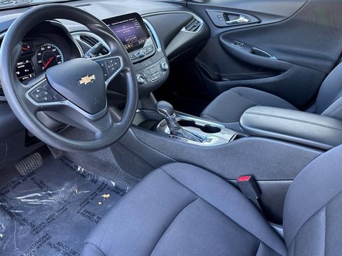 Used 2022 Chevrolet Malibu LT image 10
