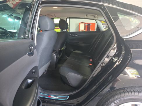 Used 2017 Nissan Sentra S FWD image 10
