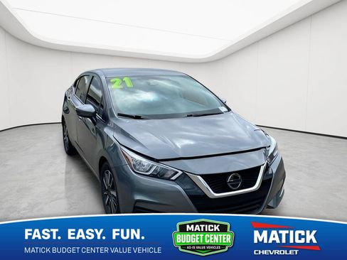 Used 2021 Nissan Versa SV FWD image 1
