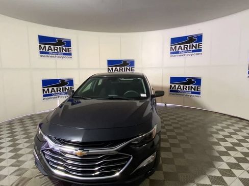 Used 2023 Chevrolet Malibu LS FWD image 5