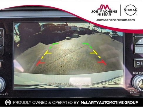 New 2025 Nissan Versa SR w/ Trunk Package image 18