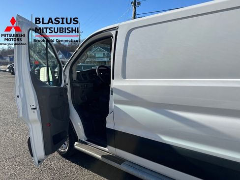 Used 2024 Ford Transit 250 Low Roof w/ Exterior Upgrade Package image 9