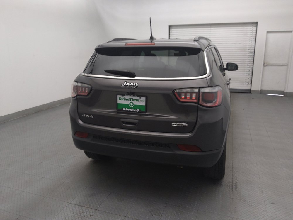 Used 2019 Jeep Compass Latitude w/ Popular Equipment Group AWD/4WD image 7