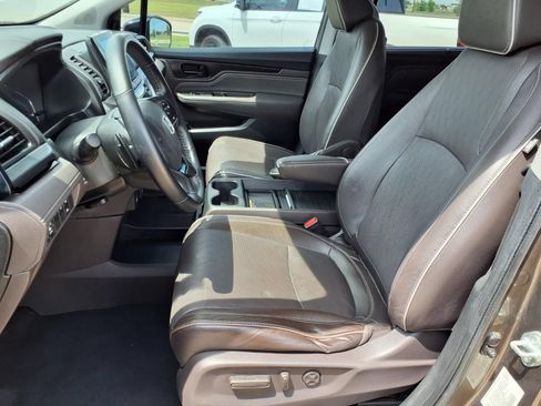 Used 2022 Honda Odyssey Elite image 25