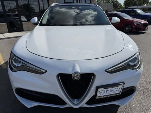 Used 2020 Alfa Romeo Stelvio Ti w/ Active Blind Spot Package AWD/4WD image 2