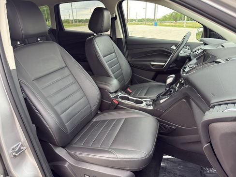Used 2016 Ford Escape Titanium AWD/4WD image 35