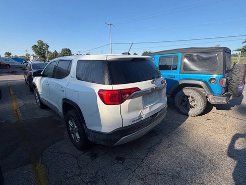 Used 2019 GMC Acadia SLE w/ LPO, Floor Liner Package AWD/4WD image 2