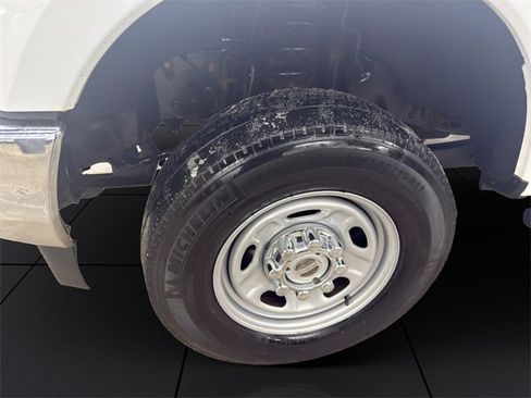 Used 2017 Ford F250 XL w/ Power Equipment Group image 22