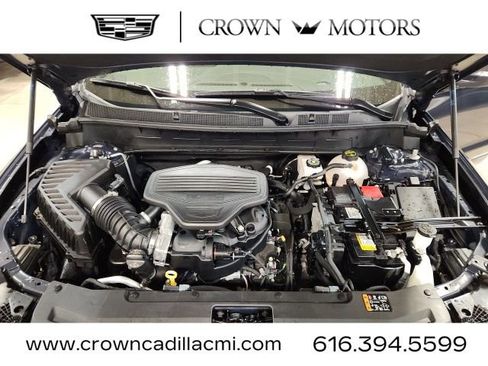 Certified 2025 Cadillac XT6 Premium Luxury image 9