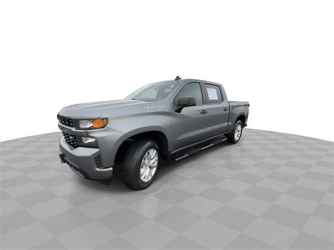 Certified 2020 Chevrolet Silverado 1500 Custom w/ Custom Value Package image 4