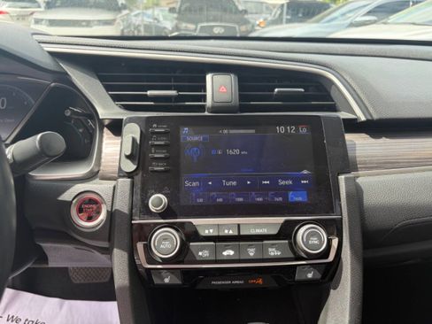 Used 2020 Honda Civic EX image 13