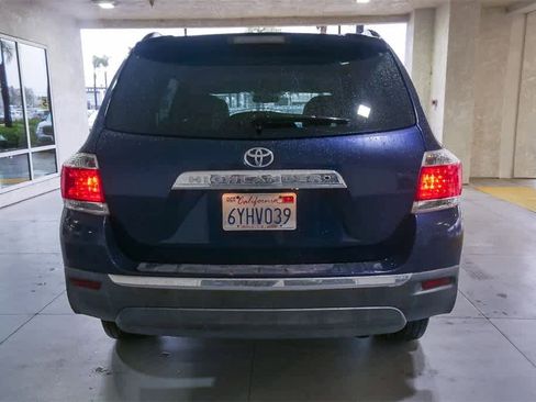 Used 2013 Toyota Highlander SE image 8