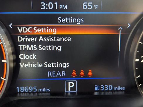 Used 2025 Nissan Altima 2.5 SV FWD image 27