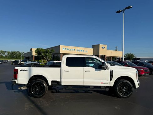 Certified 2024 Ford F250 Lariat w/ Lariat Ultimate Package AWD/4WD image 19