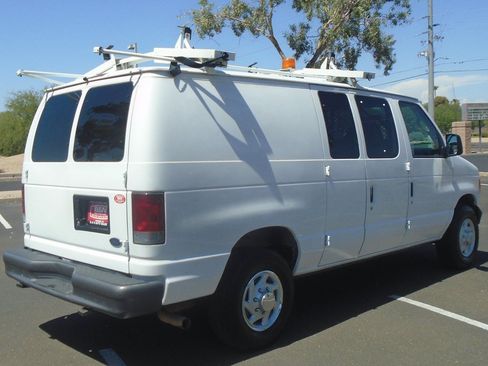 Used 2007 Ford E-250 and Econoline 250 RWD image 5