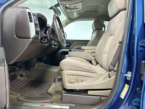 Used 2017 Chevrolet Silverado 1500 LT w/ All Star Edition image 9