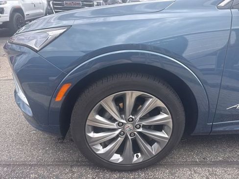 New 2025 Buick Envista Avenir image 4