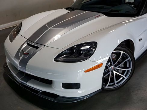 Used 2013 Chevrolet Corvette 427 w/ 1SC Preferred Equipment Group RWD image 96