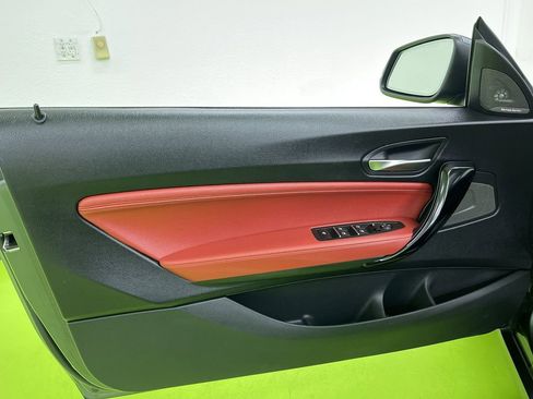 Used 2021 BMW 230i xDrive Convertible w/ Premium Package image 16