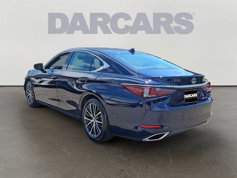Used 2024 Lexus ES 350 w/ Premium Package FWD image 4
